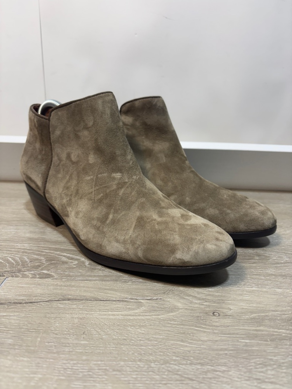 Sam edelman petty taupe suede ankle boot women's size 9 1/2